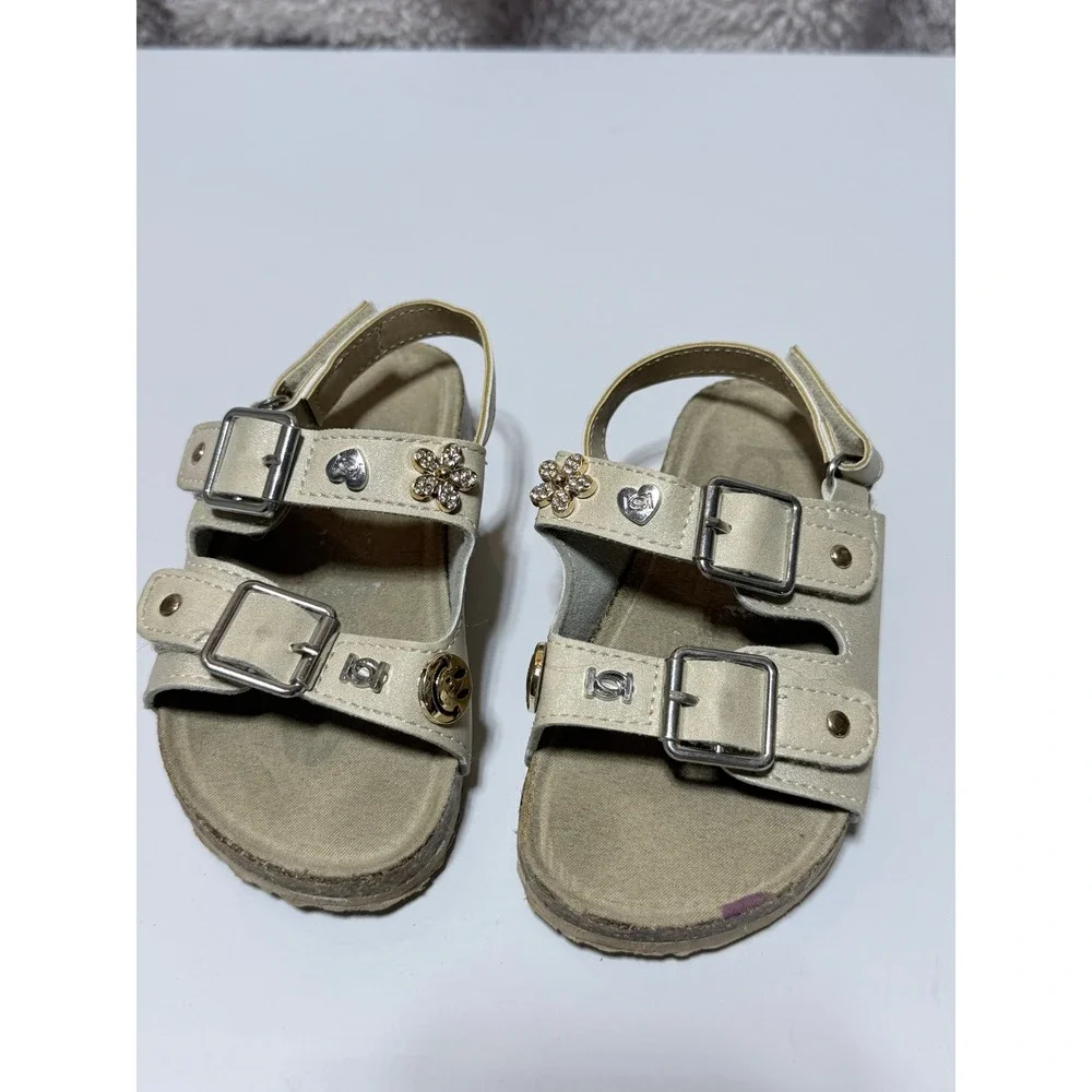Bebe Girls Champagne Gold Double Strap Rhinestone Flower Sandals Kids Size 5